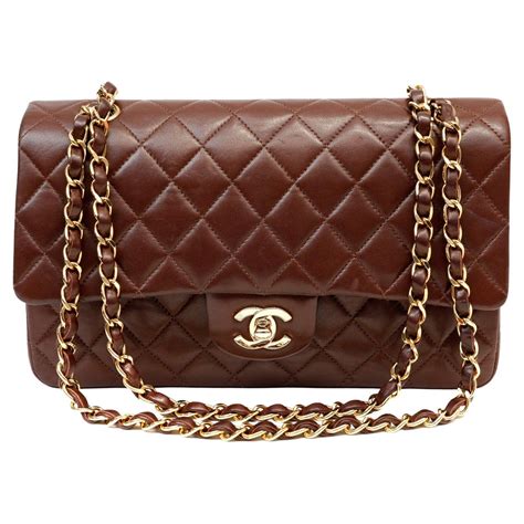 chanel flap bag medium lambskin